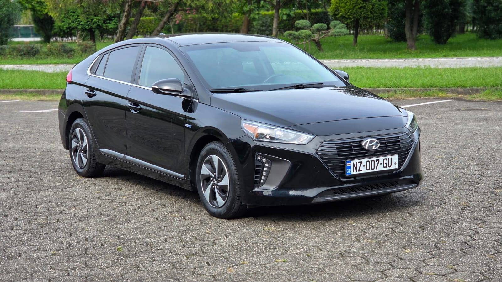 Hyundai Ioniq